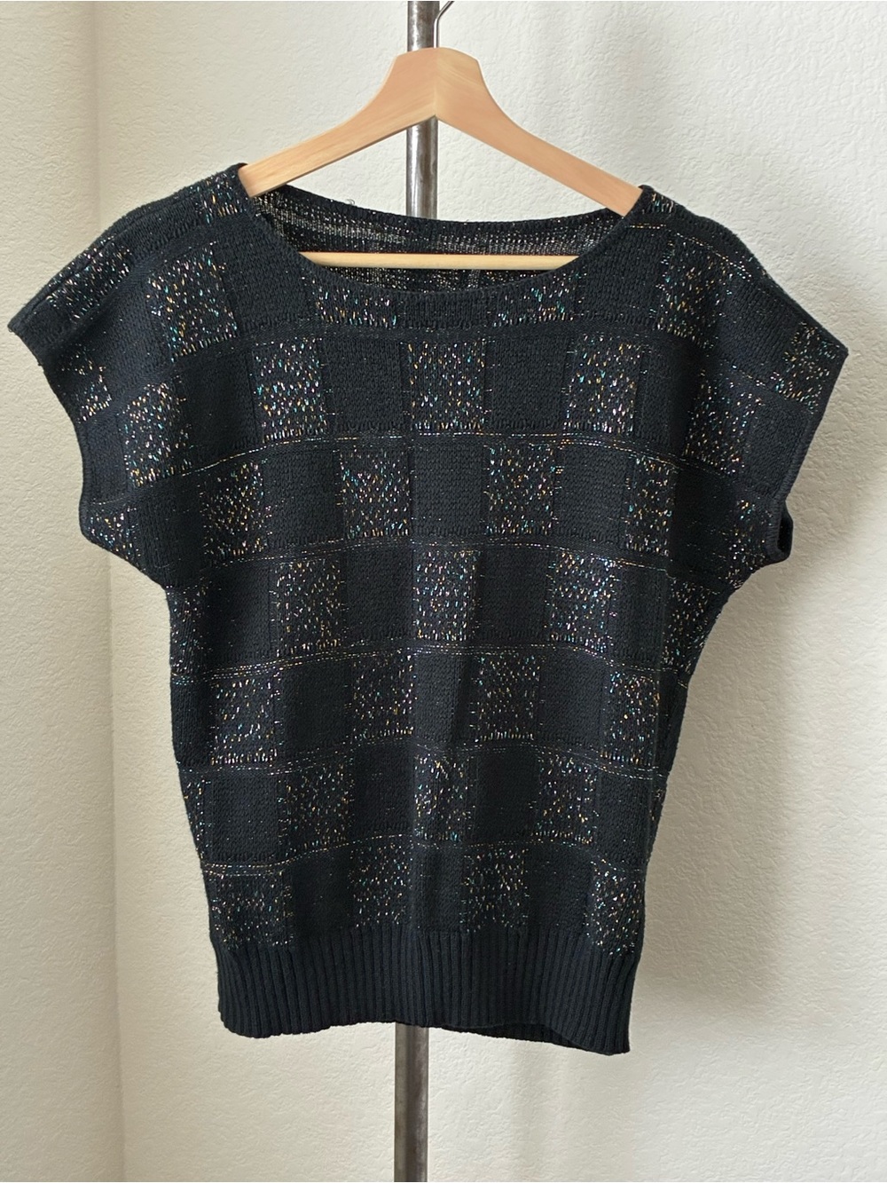 Vtg 80s Black Pastel Metallic Thread Sparkles Short Sleeve Sweater sz M Indie